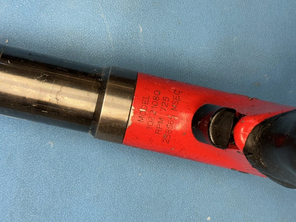 Sioux 10T2108Q Pneumatic Screwdriver - See Description