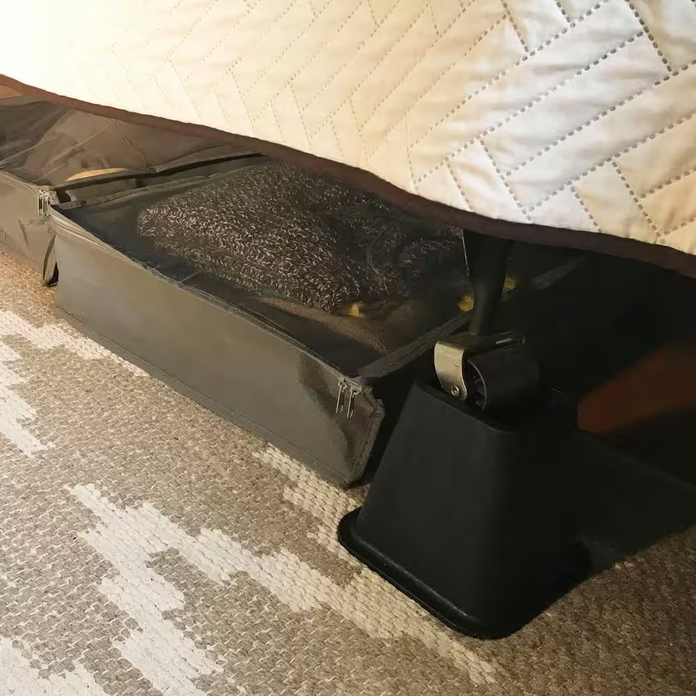 6 In. Black Bed Risers (4-Pack)