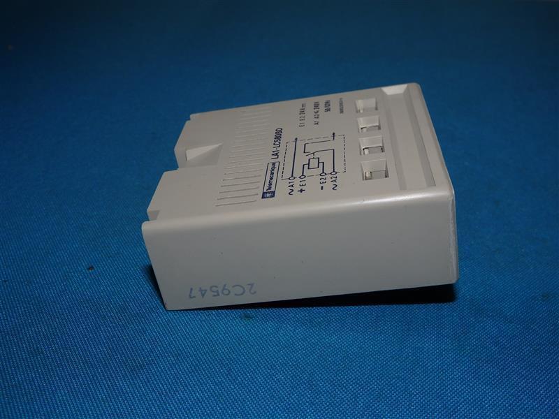 Telemecanique LA1-LC580BD LA1LC580BD Interface Module