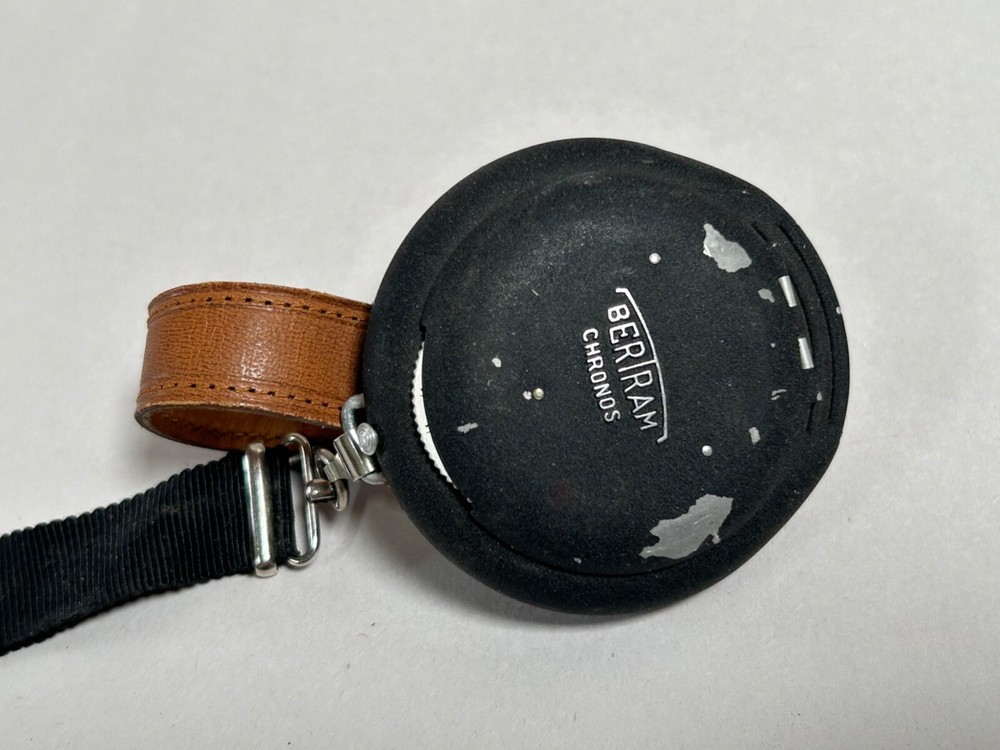 Vintage BERTRAM Chronos LIGHT METER GERMANY With Wrist Band (A7)
