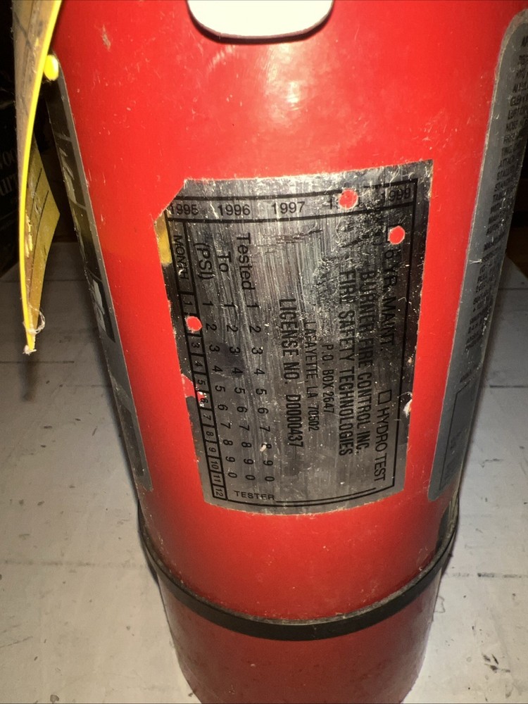 SENTRY MODEL SY-0517 FIRE EXTINGUISHER NEW