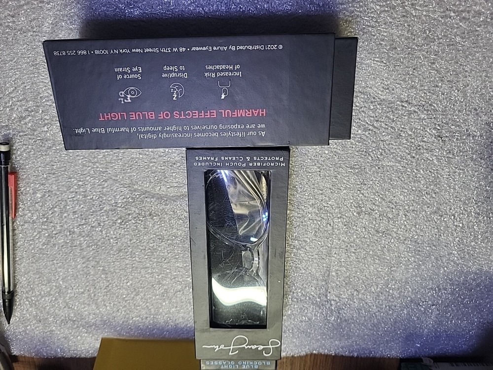 Blue Light Blocking Glasses SEAN JOHN Style Lenox, Clear. UV
