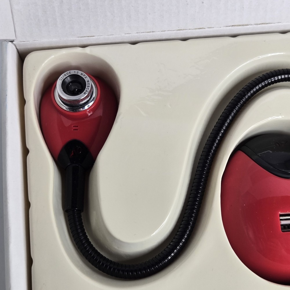 HUE HD Portable USB Camera (Red)