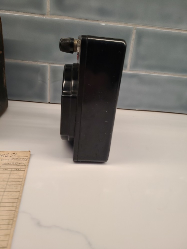 Vintage Westinghouse AC Voltmeter With Leather Case, Tested WORKING