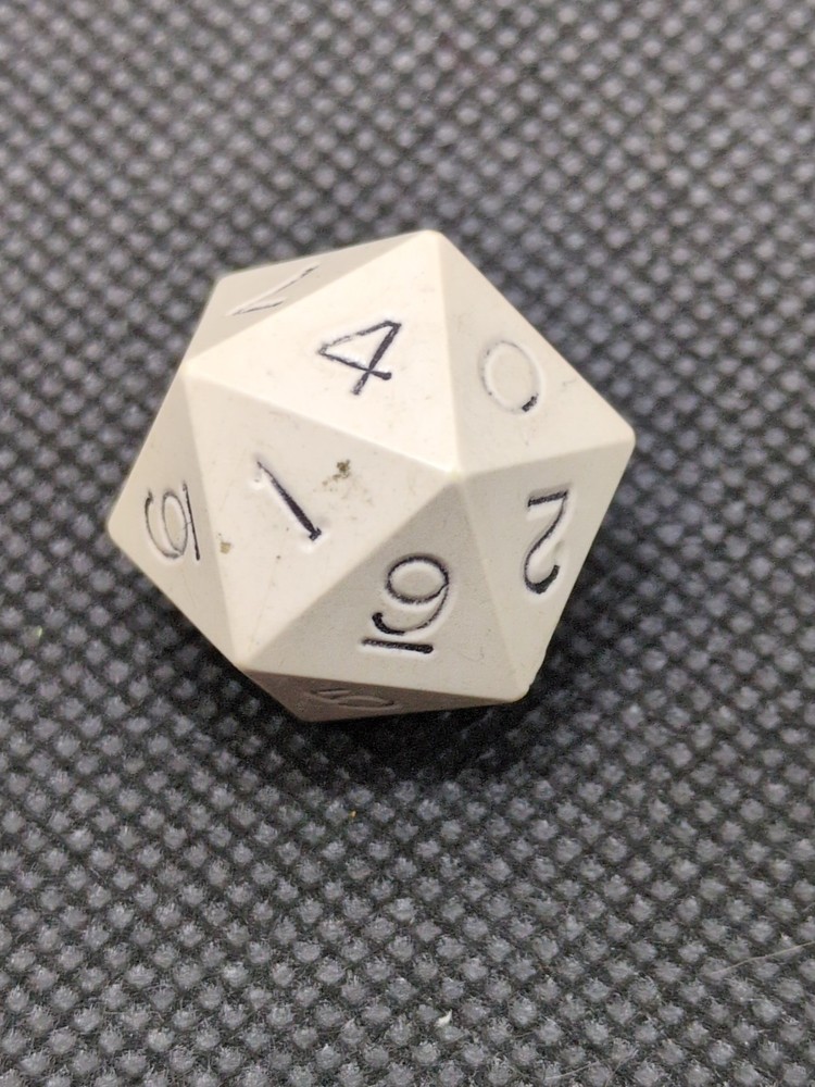 Vintage Gamescience Biege D20 (0-9) Twice Dice
