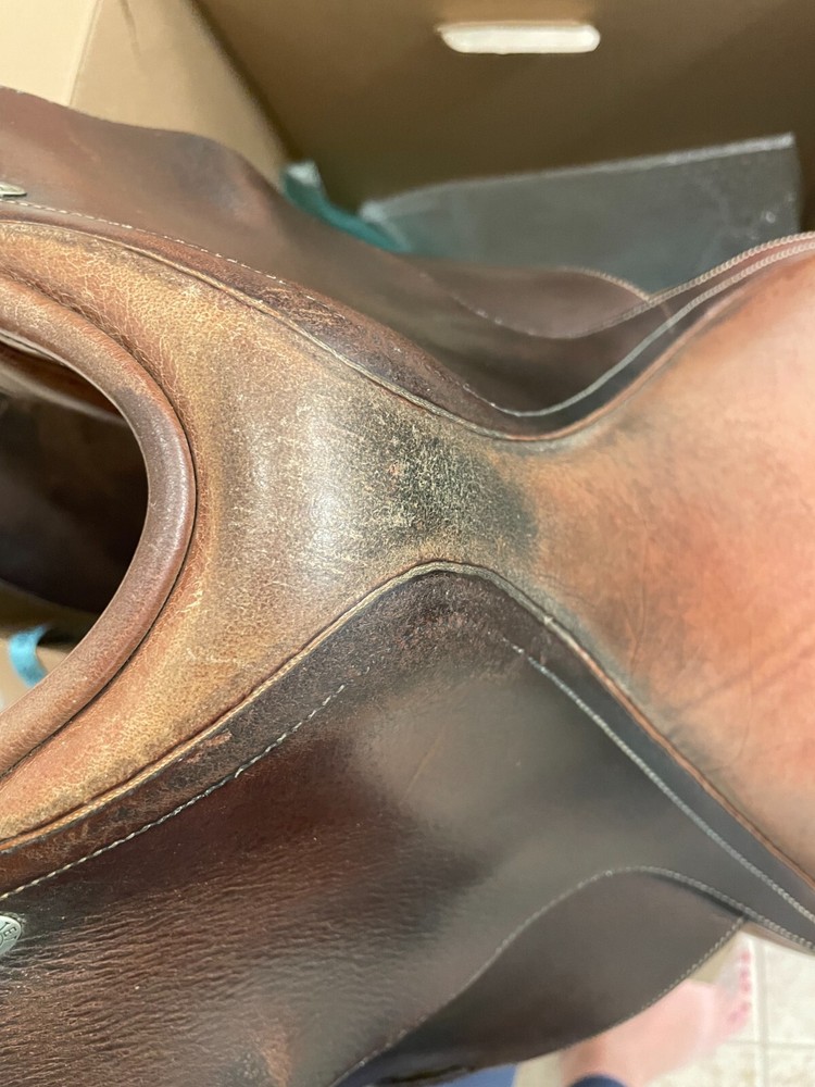 18” Butet Saddle jumping saddle