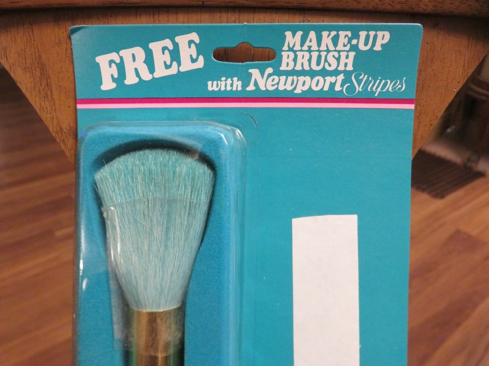 NEWPORT MAKE-UP BRUSH (Unopened)