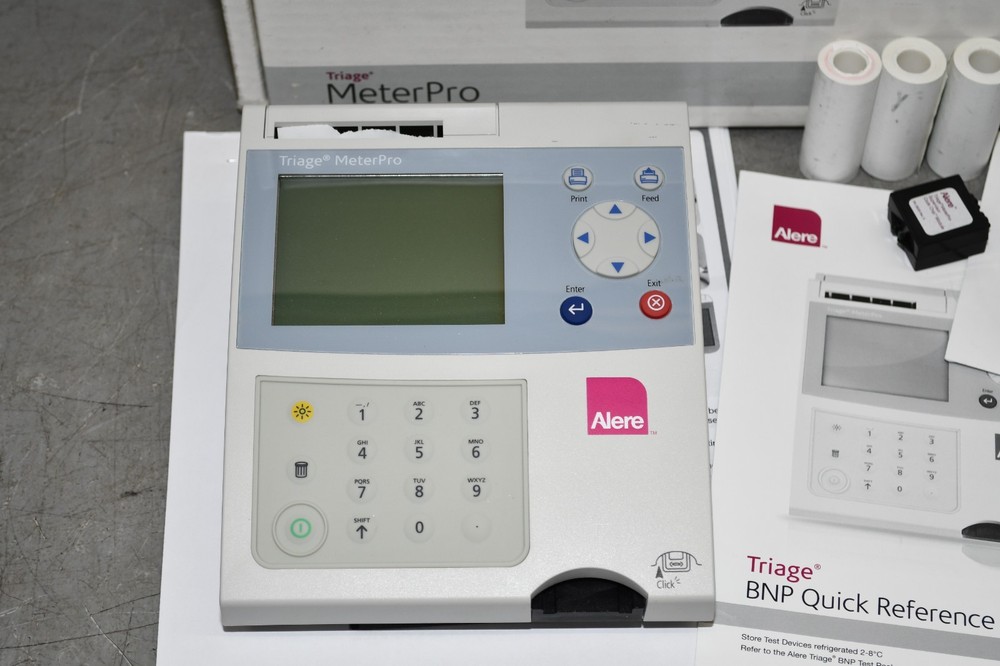^ Alere Triage Meter Pro Chemistry Analyzer #X6087