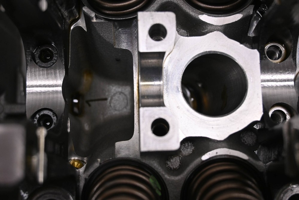04 Polaris MSX 110 Cylinder Head