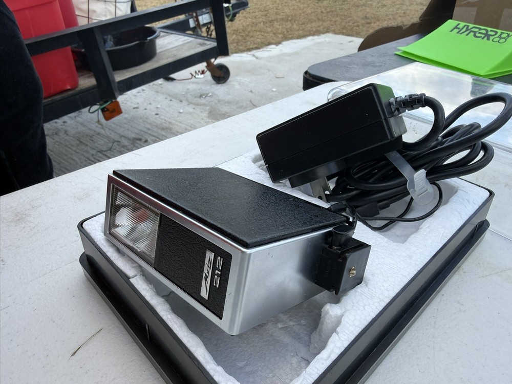 Metz Mecablitz 212 camera Flash