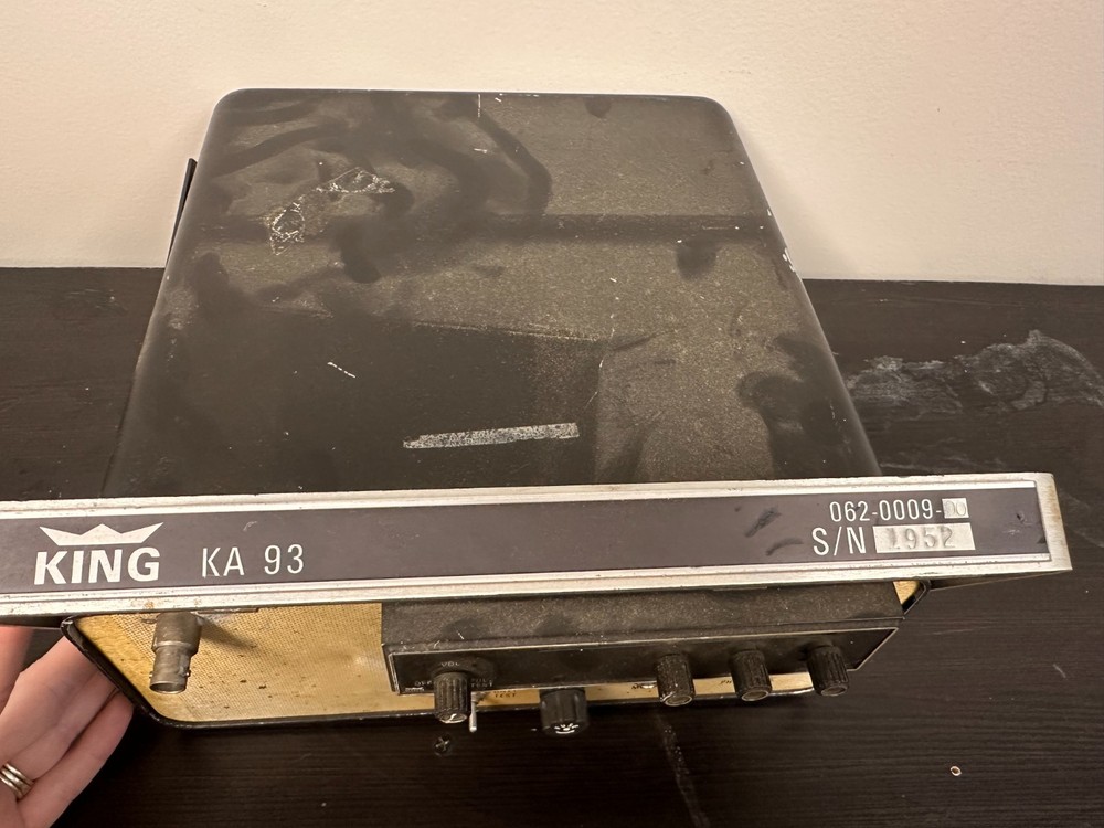 King KA93A portable VHF Transceiver