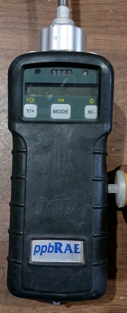 RAE Sys ppbRAE Photoionization Detector + MultiRae PLUS Multiple Gas Detector