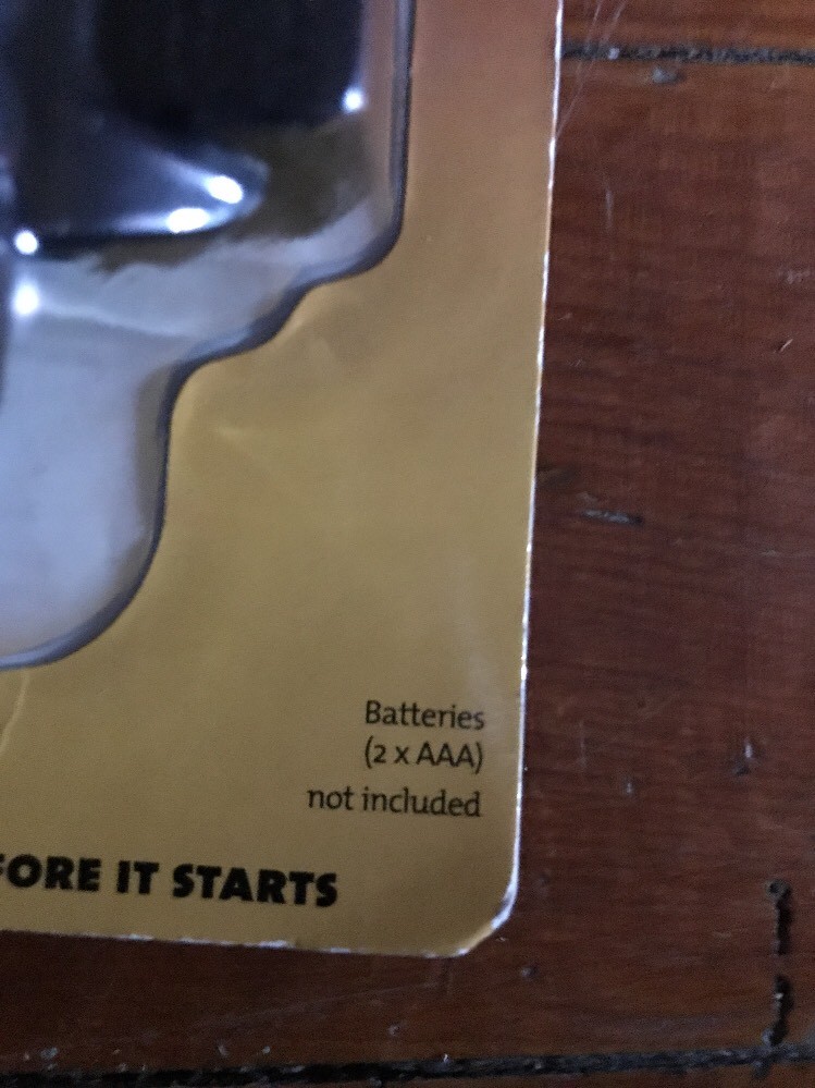 NEW~TORNADO PERSONAL DEFENCE SYSTEMS ARM BAND WITH DIRECTIONAL LIGHT