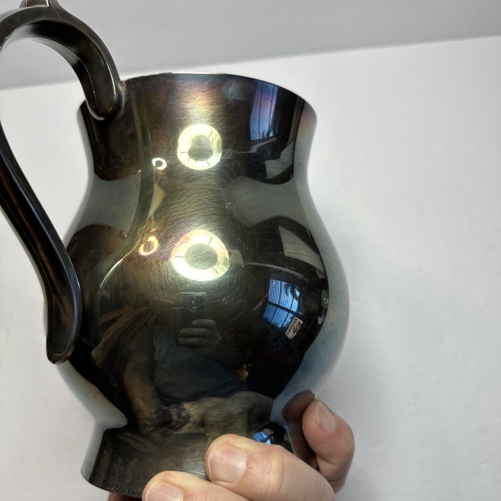 Vintage silver plated Pitcher Oneida silversmith. 6.5 Inches