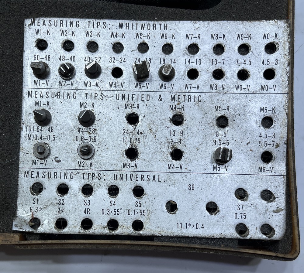 Mitutoyo 116-105 Interchangeable Anvil Panama Micrometer w/ 10 Anvil Tips & Case