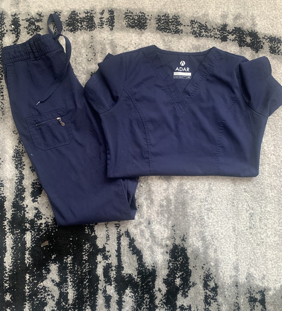 Adar Navy scrub set xsmall
