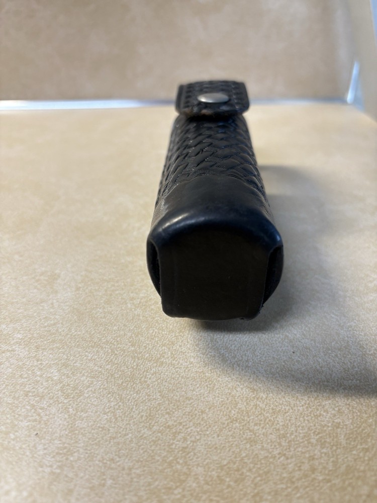 Leather Safety Speed Baton Holder