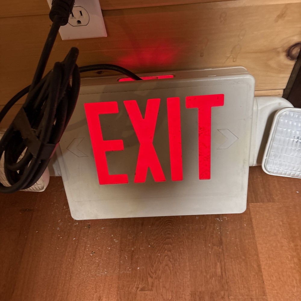 Exit Light With 110 Cord Attached Can Be Plugged Into Outlet Read Description