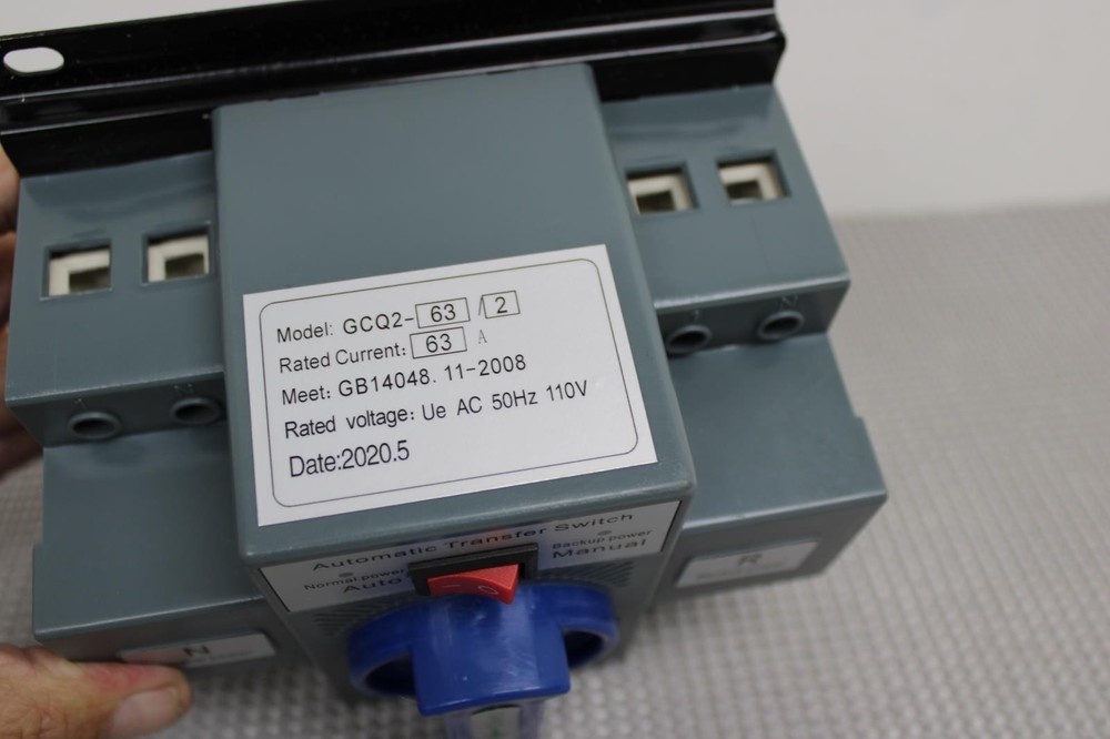 2P Dual Power Automatic Transfer Switch 60HZ Changeover Transfer Switch Tool 63A