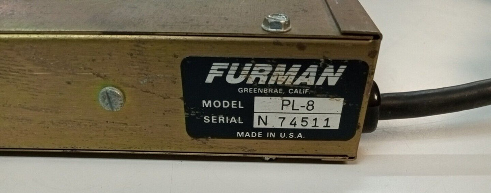 Furman PL-8 SMP Linear Filtering Power Conditioner and Light Modules