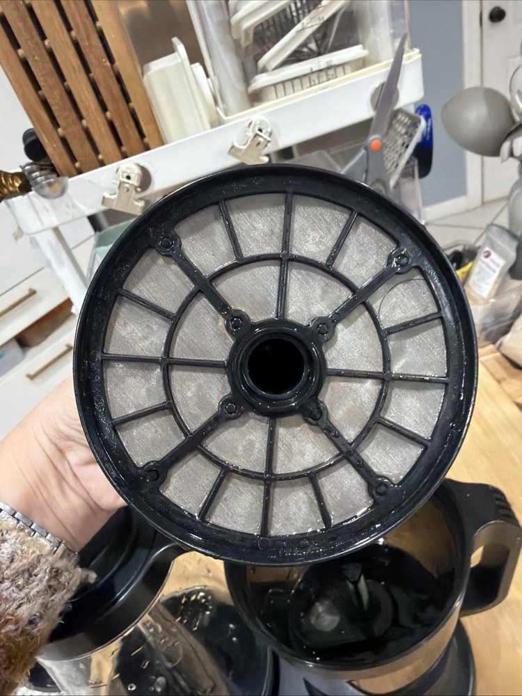 Dash Rapid Cold Brew System Coffee Maker 5 Minute Brew 50 oz DCBCM550BK *