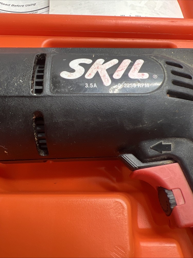 Skil 3/8" Corded Drill 6220 W/ Paperwork and Case