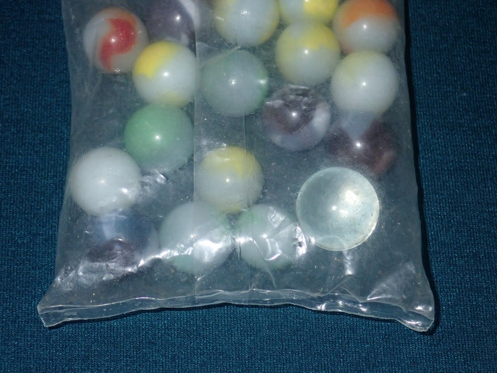 Vintage Marble King 20 Pack Marbles, Includes Shooter