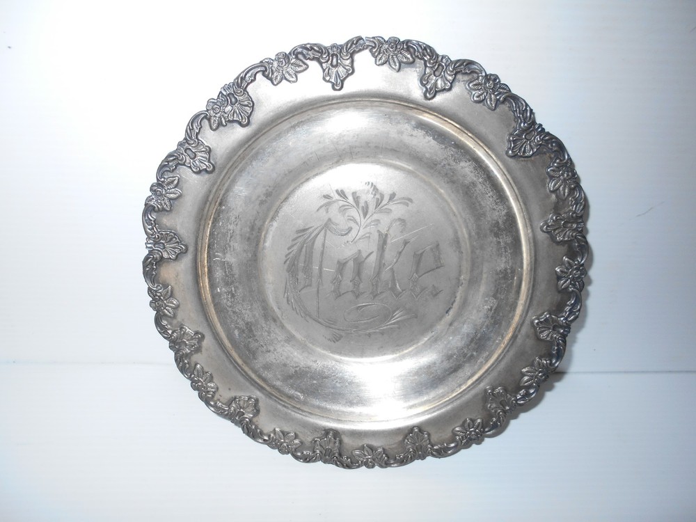 BEAUTIFUL 9 1/8" SILVER PLATED CAKE PLATE
