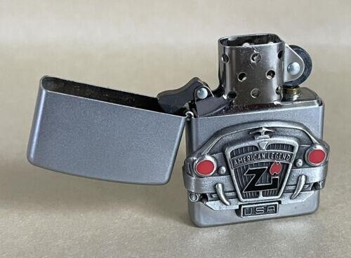 ZIPPO LIGHTER AMERICAN LEGEND USA 2000