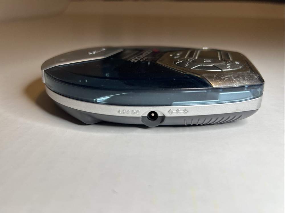 Philips Jogproof Portable CD Player 45 ESP Silver Blue AX5111/17 Tested Working