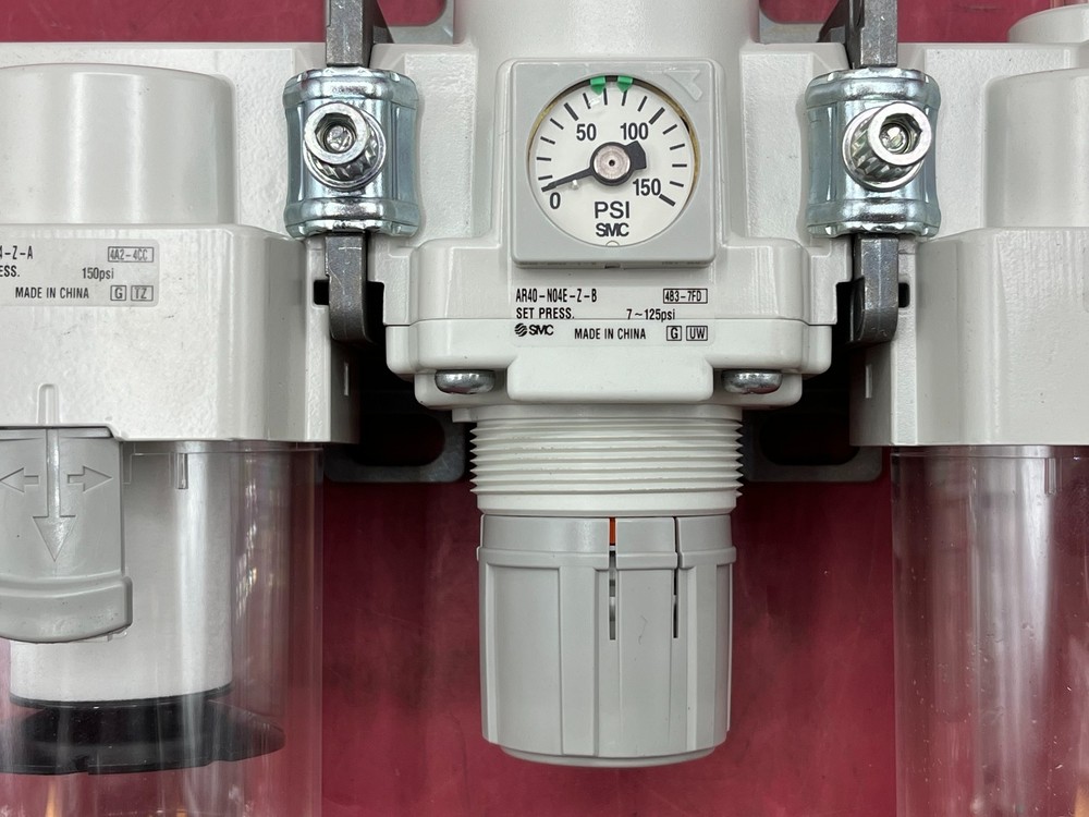 SMC AC40-N04E-Z-B Filter Regulator: 1/2" NPT