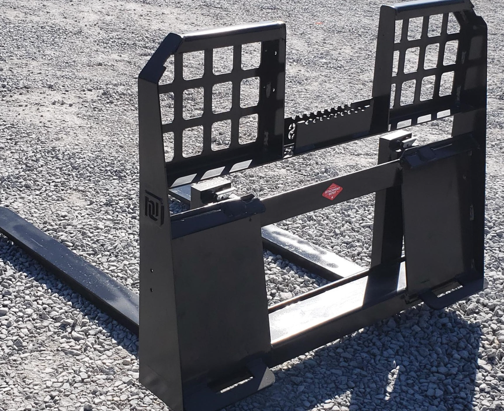 60" Root Grapple Grease and 48" Walk Through Pallet Forks Combo Quick Attach