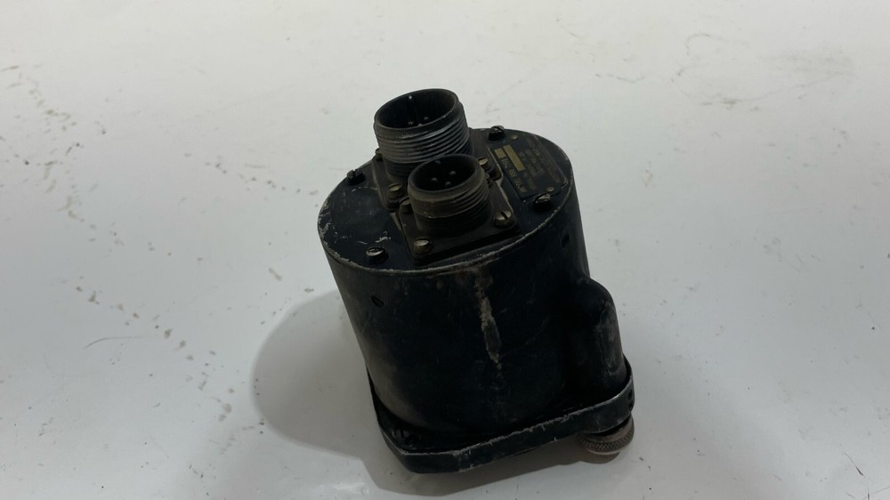 Weston Electric Glide Path LOC Indicator Model 888 Type 3Y2 Flight Instrument