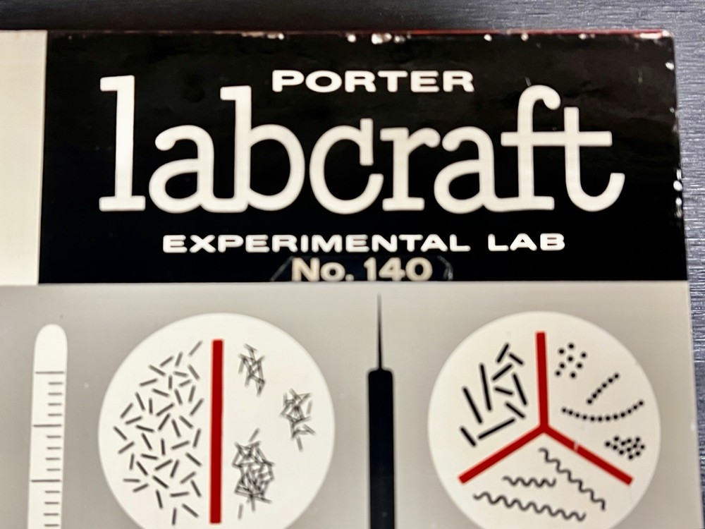 VINTAGE PORTER LABCRAFT EXPERIMENTAL LAB # 140 METAL CASE PYREX TUBES MICROSCOPE
