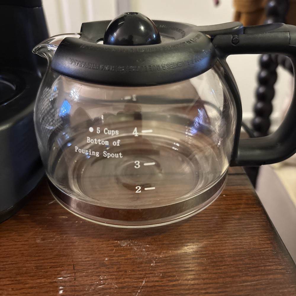 Farberware Programmable 5-Cup Filter Coffee Machine Black Silver Glass Carafe