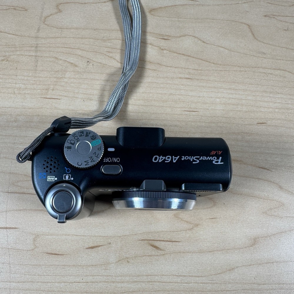 Canon PowerShot A640 10.0MP Digital Camera TESTED Great Condition