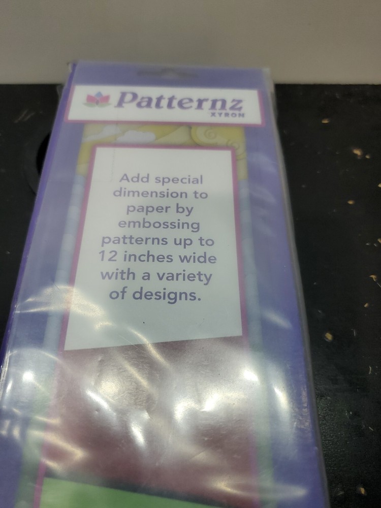 Xyron Patternz Full Emboss Rollers for Creatopia, Dots Design