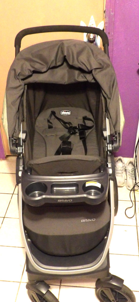 Chicco Bravo Quick Fold Stroller