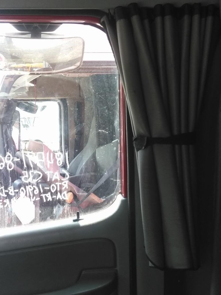 Replaces 2007 FREIGHTLINER CENTURY 120 SLEEPER CURTAIN ,  GA