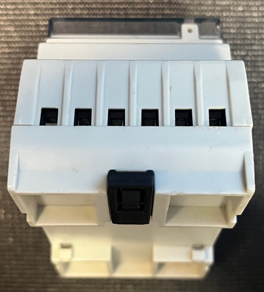 F&F Counter CLI-01 Programmable Pulse Meter Untested Industrial