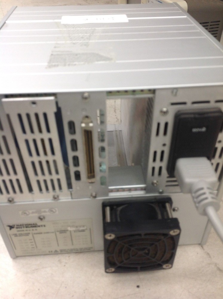 National Instruments SCXI-1000 Chassis With One SCXI-1180 Feedthrough Module