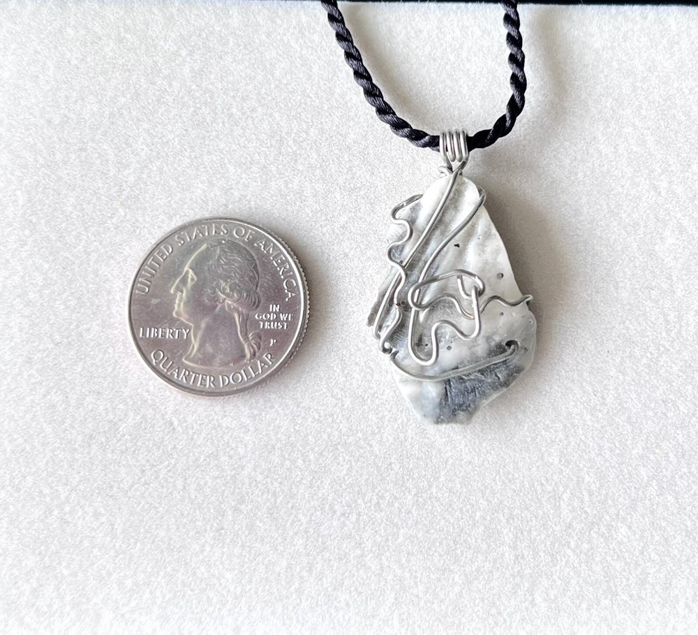 Wire Wrapped Sea Shell Pendant Necklace