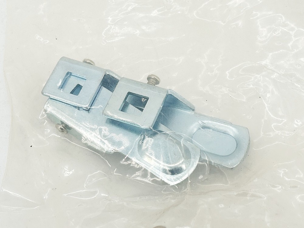 New Zero Select 1XNZ6 Cam Latch Nonlocking Chrome L Handle