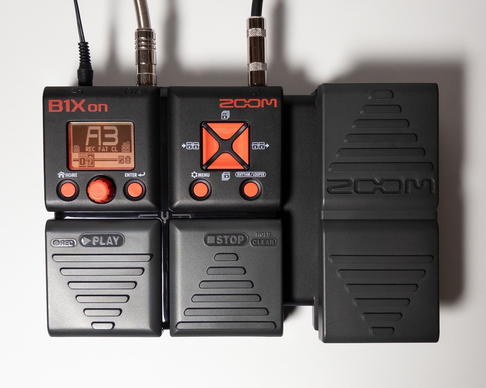 ZOOM B1Xon Bass Multi Effects Processor Pedal w/ Expression Tested