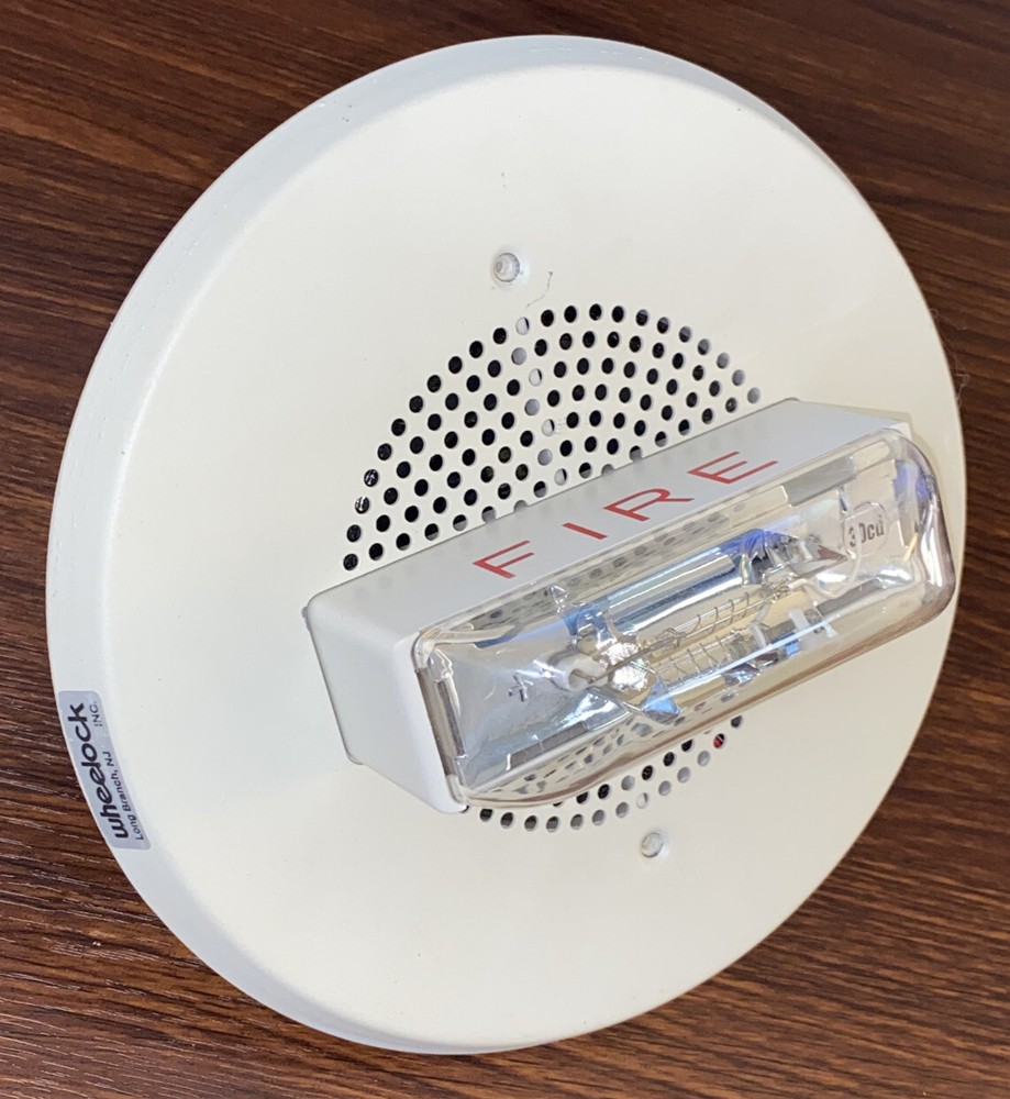 Cooper Wheelock E90-2430C Fire Alarm Speaker Strobe