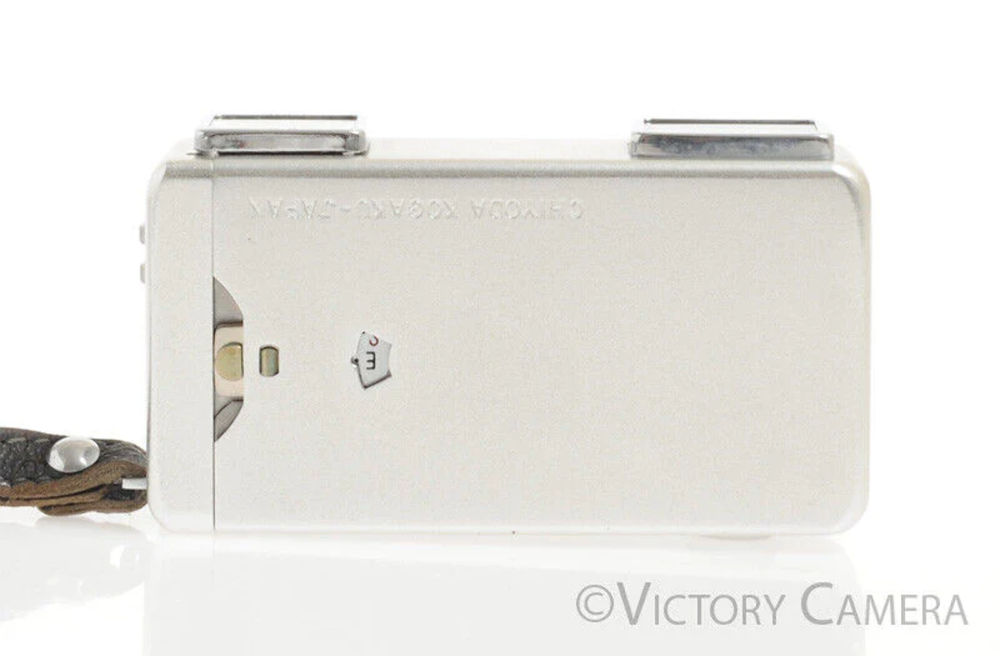 Minolta 16 Subminiature Spy Camera -Clean w/ Case-