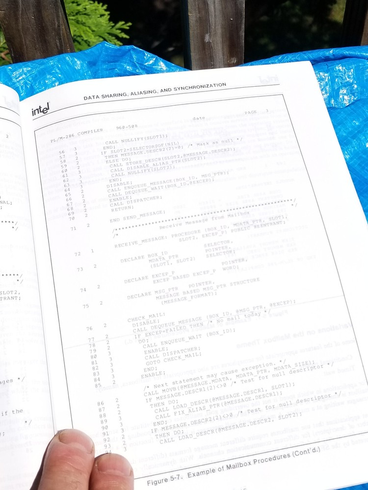 2 VINTAGE ELECTRONICS BOOKS 1986,'88 INTEL OPERATING SYSTEMS 80286 TOOLS CATALOG