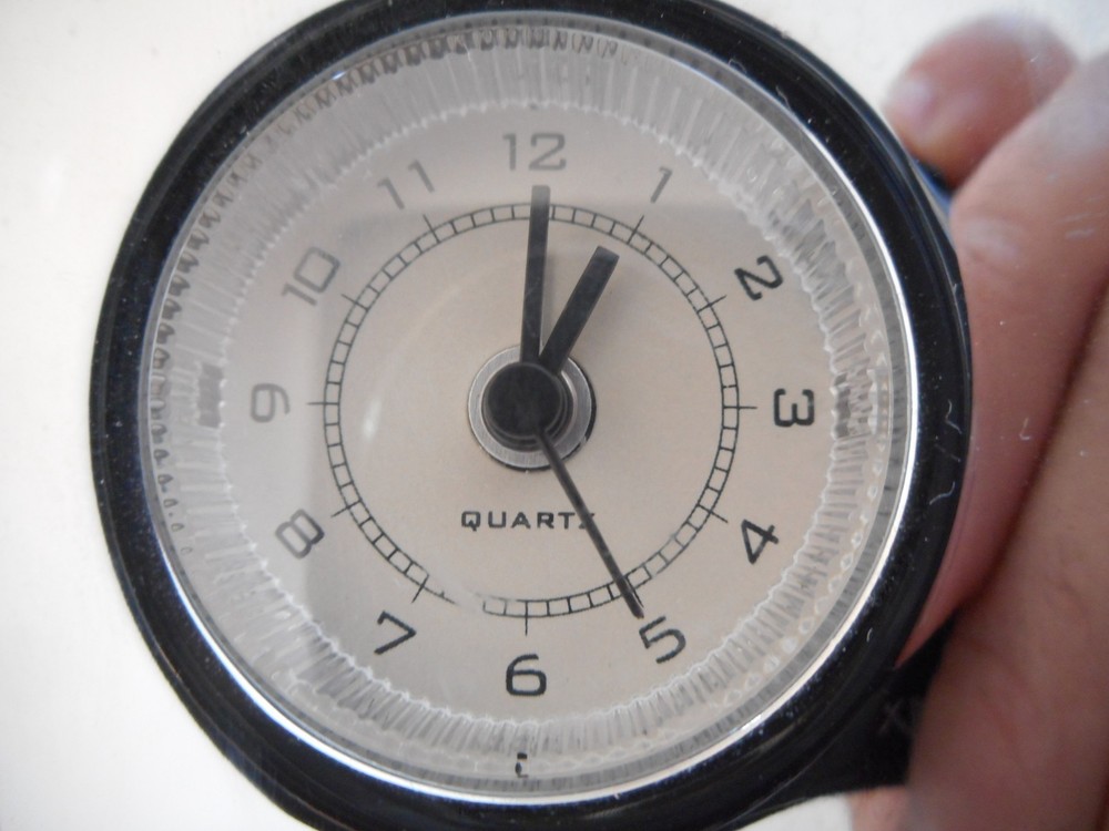 DESK WEATHER STATION WITH CLOCK THERMOMETER & BAROMETER - PRE-OWNED