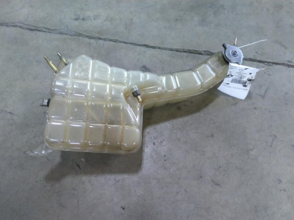 For 2007 FREIGHTLINER M2 106 RADIATOR OVERFLOW TANK , MD
