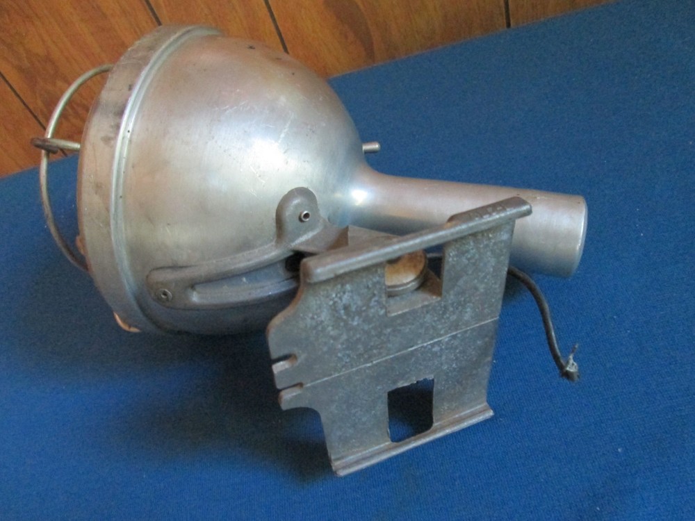 Vintage KIDDE CARPENTER Emergency Lighting Lamp Light